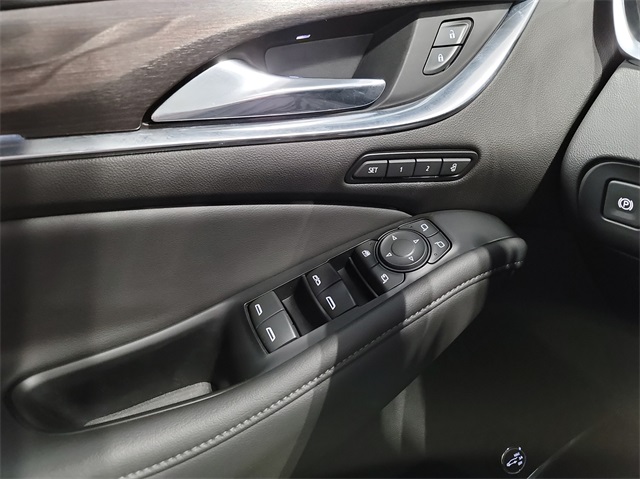 2024 Buick Enclave Avenir photo 17