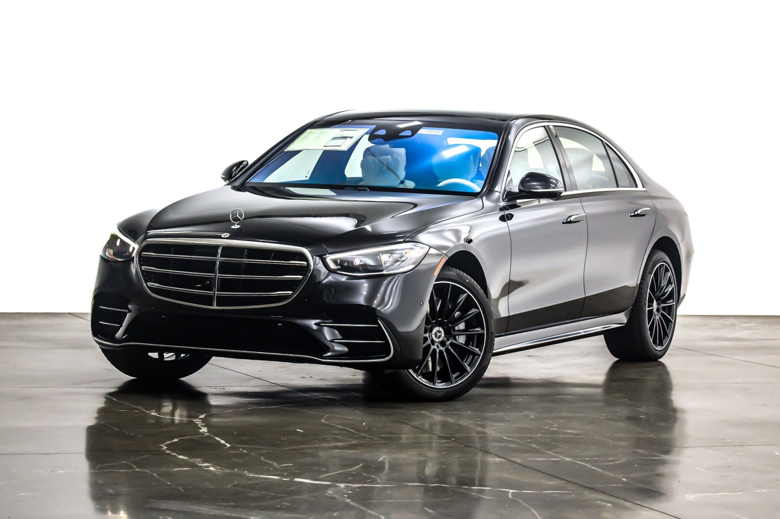 2026 Mercedes-Benz S-Class S 580's photo