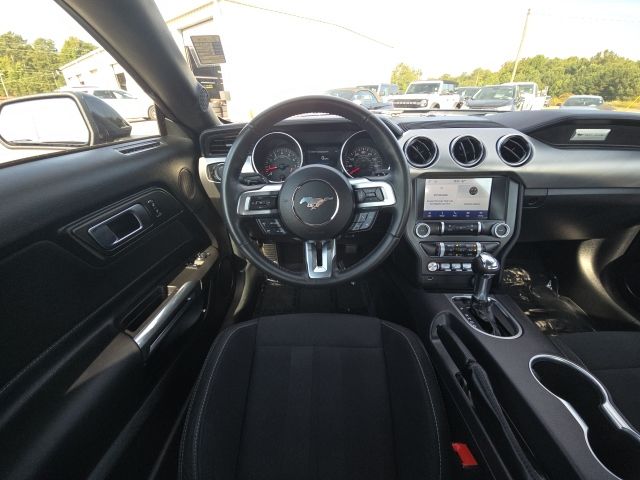 2023 Ford Mustang GT photo 18