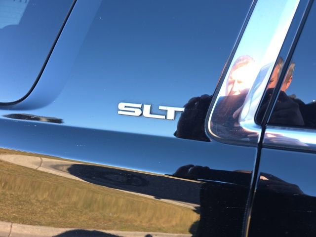 2016 Gmc Yukon SLT photo 3