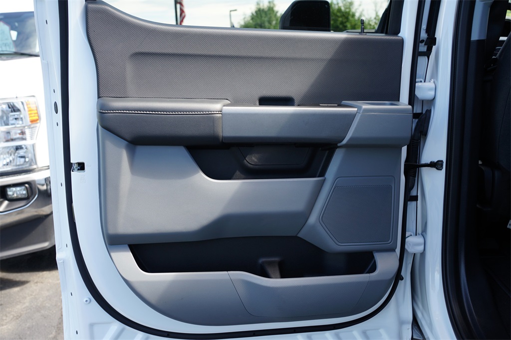 2023 Ford F-150 XLT photo 17