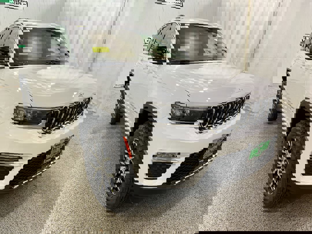 2025 Jeep Grand Cherokee Limited's photo