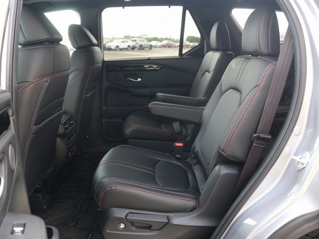 2025 Honda Pilot TrailSport photo 28