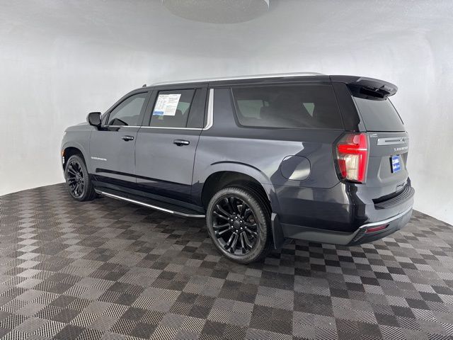 2022 Chevrolet Suburban LT photo 4