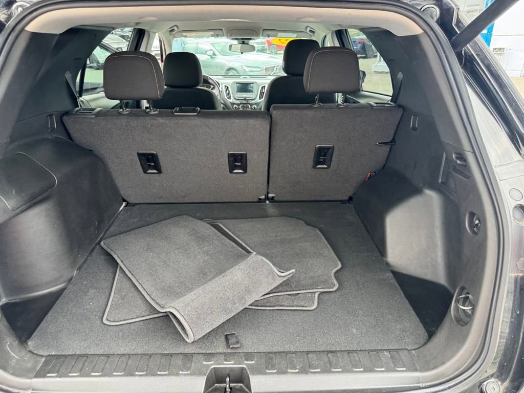 2022 Chevrolet Equinox LT photo 11