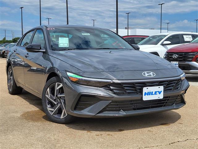 2025 Hyundai Elantra SEL