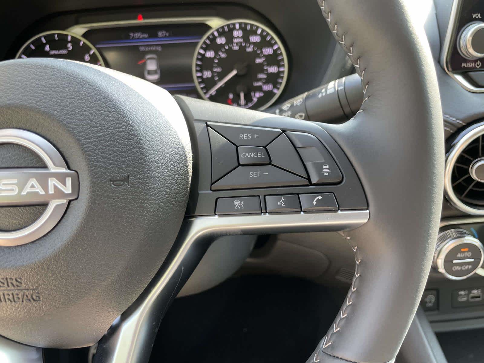 2025 Nissan Sentra SV photo 24