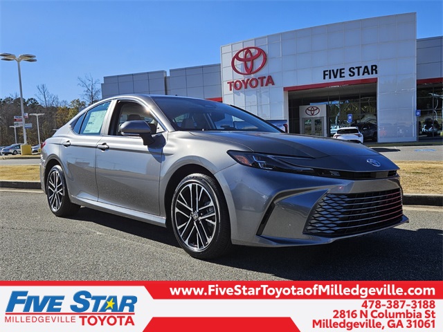 2026 Toyota Camry XLE's photo