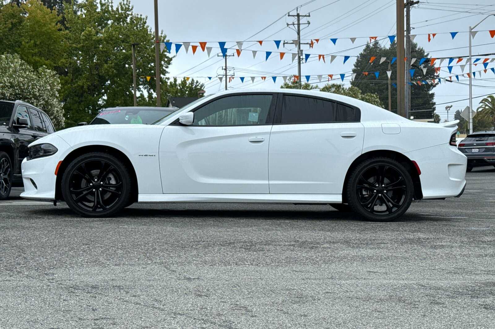2022 Dodge Charger R/T photo 7