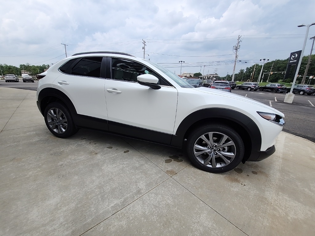 2025 Mazda CX-30 2.5 S Preferred photo 2