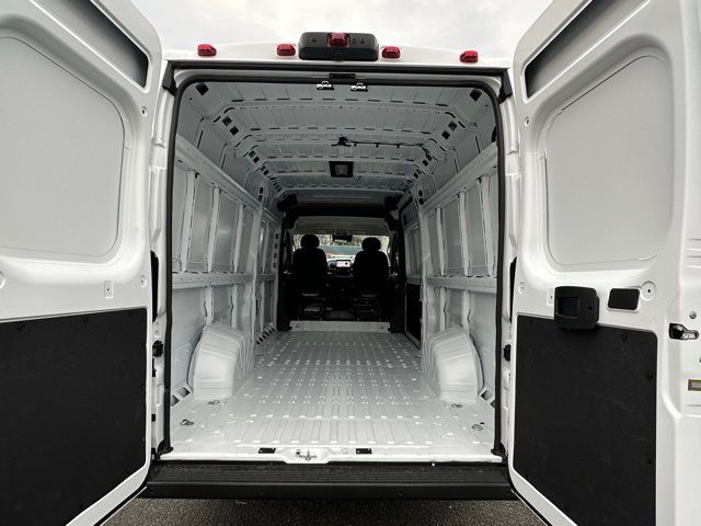 2025 Ram ProMaster 3500 Cargo Van photo 14