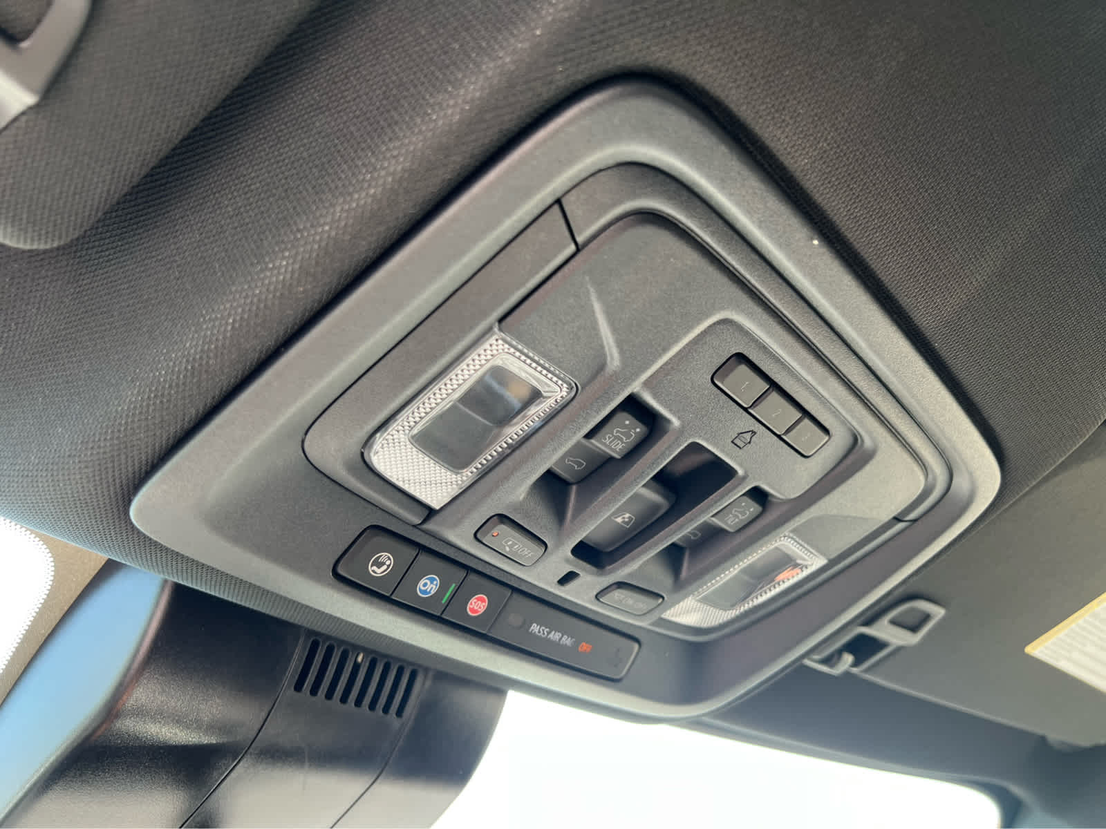2025 Chevrolet Silverado 2500HD High Country photo 23