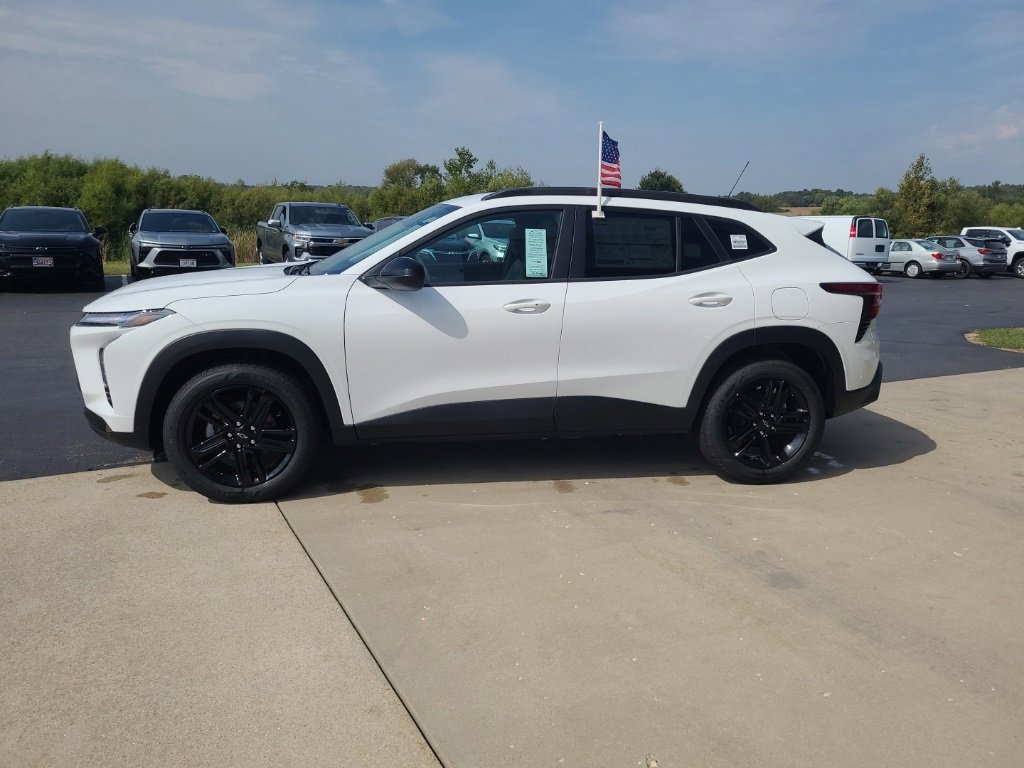 2026 Chevrolet Trax ACTIV photo 4