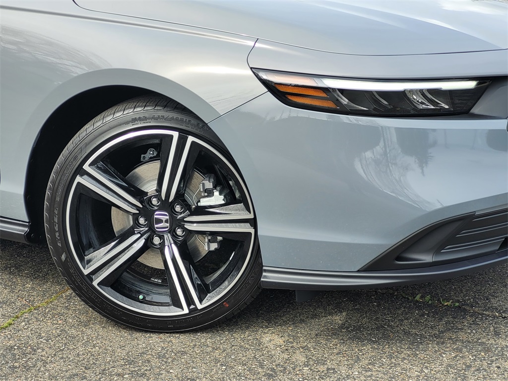 2025 Honda Accord Hybrid Sport photo 3