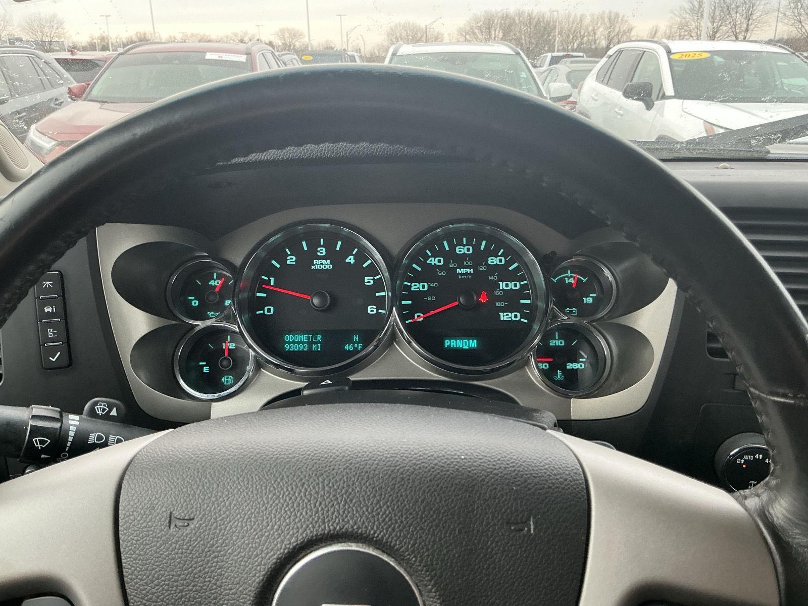 Used 2013 Chevrolet Silverado 1500 LT with VIN 1GCRKSE79DZ299587 for sale in La Vista, NE