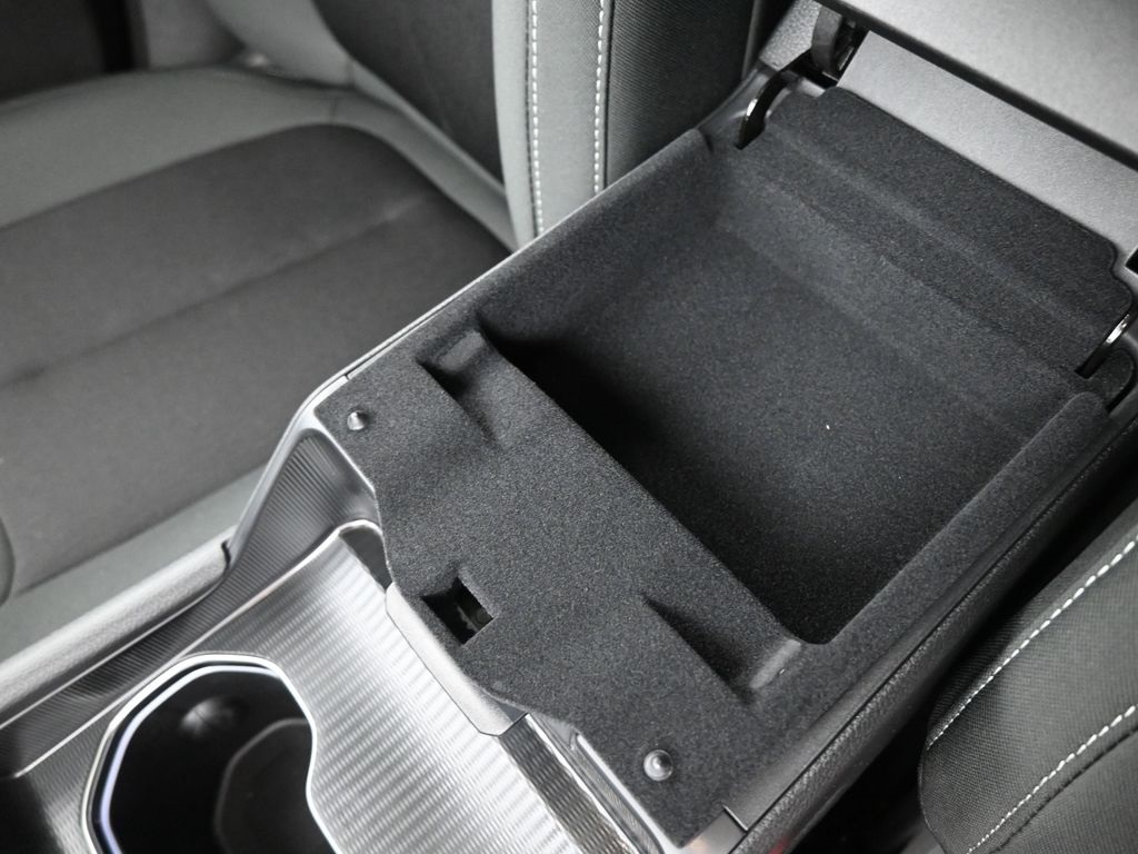 2025 Jeep Grand Cherokee Laredo X photo 4