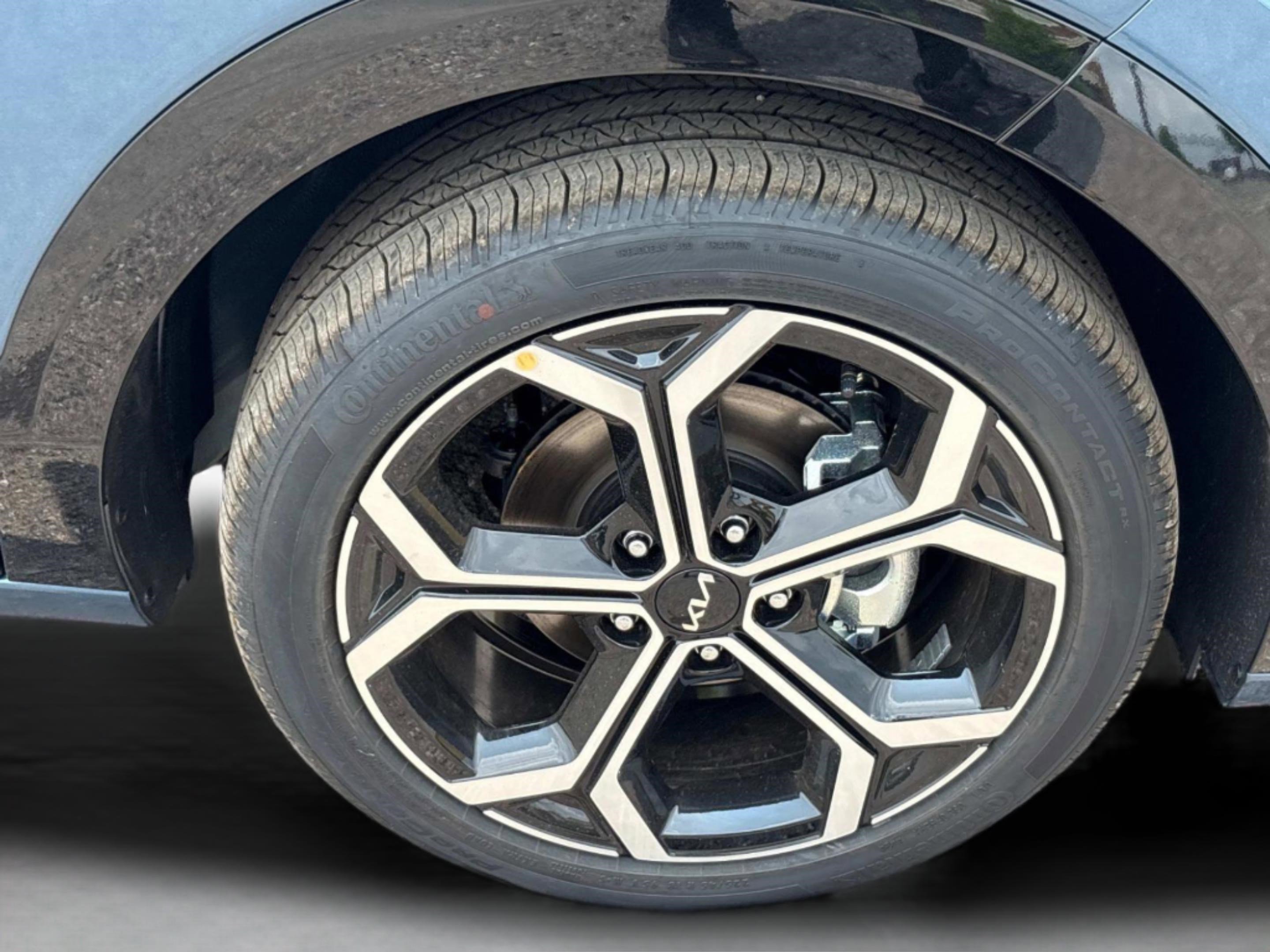 2025 Kia Niro EX Touring photo 9
