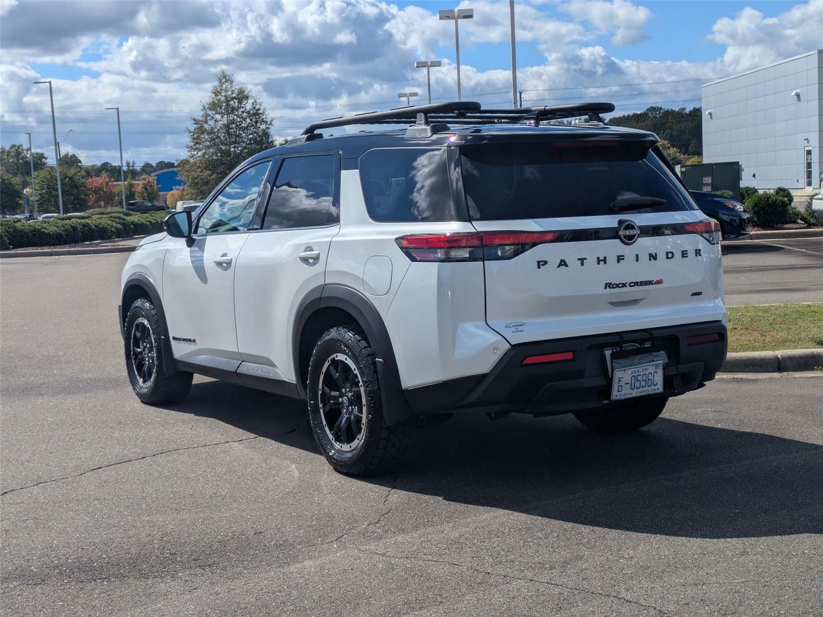 2025 Nissan Pathfinder Rock Creek photo 6