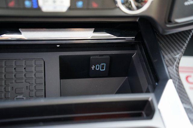 2025 FORD F-350 - Image 41