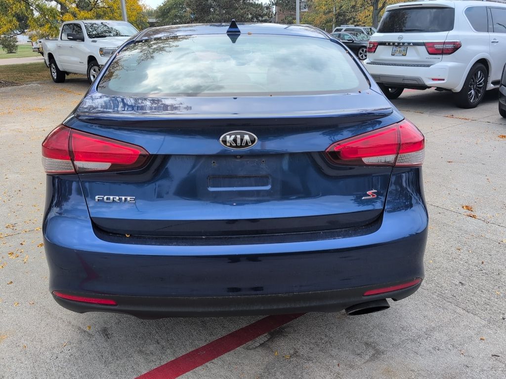 2017 Kia Forte LX S photo 4