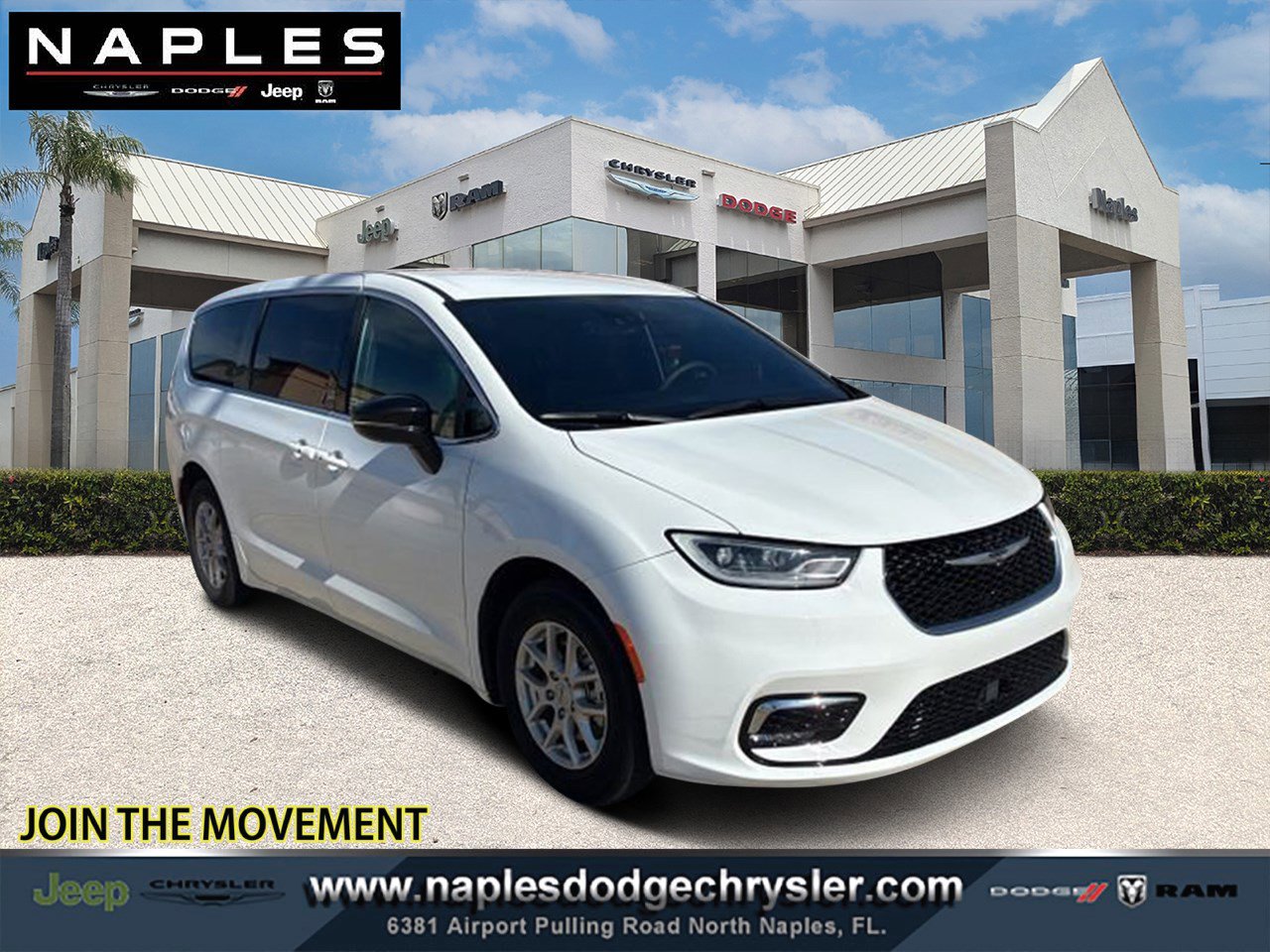 2025 Chrysler Pacifica Select's photo