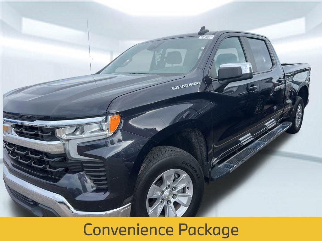 2024 Chevrolet Silverado 1500 LT photo 4