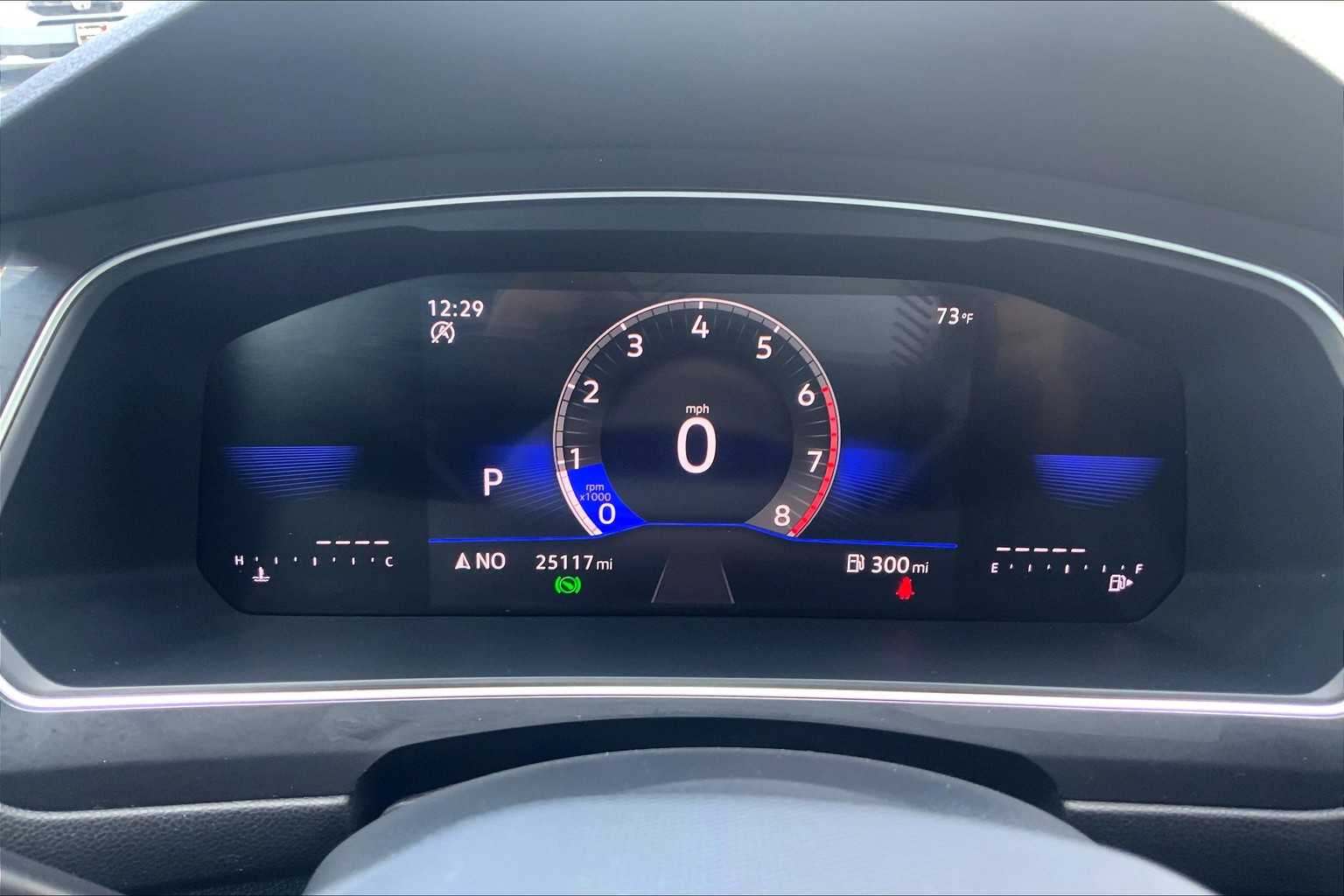 2024 Volkswagen Tiguan SE R-Line Black photo 24