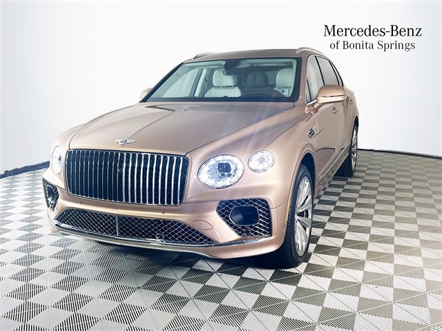 2023 Bentley Bentayga EWB Azure First Edition photo 3