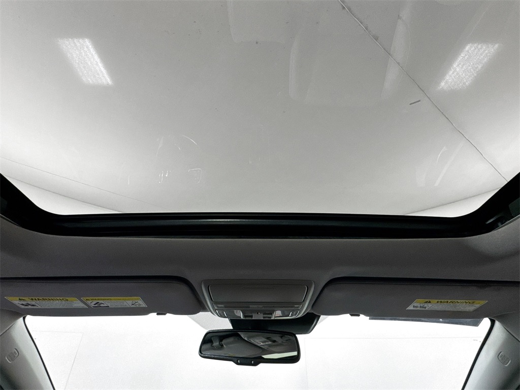 2017 Honda CR-V EX-L photo 16