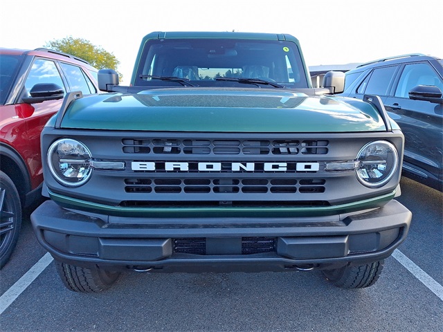 2025 Ford Bronco Big Bend photo 2