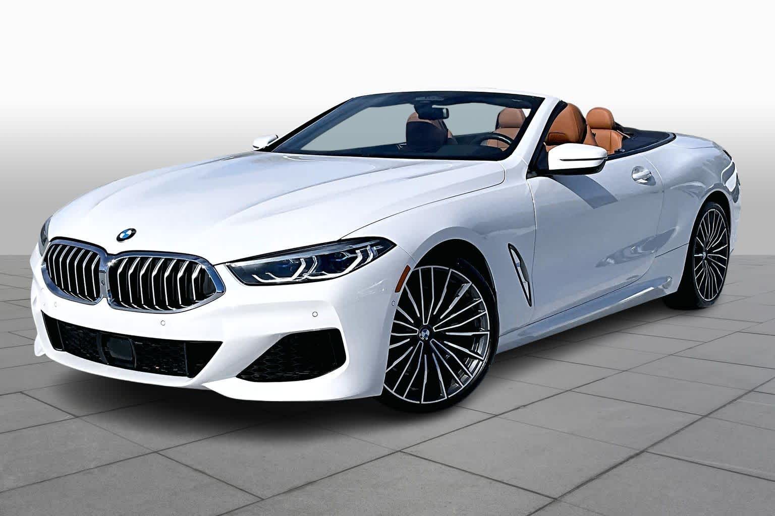 2022 BMW 8 Series 840i's photo