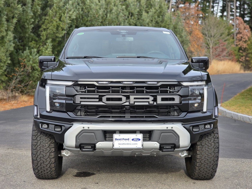 2025 Ford F-150 Raptor photo 3