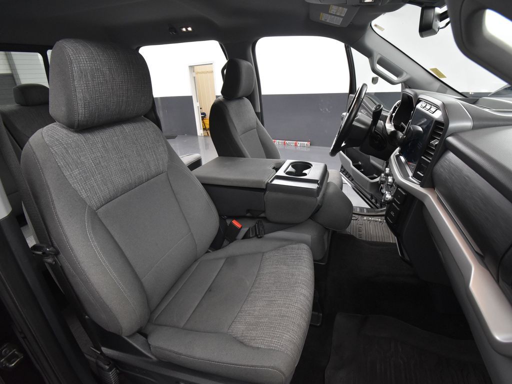 2022 Ford F-150 XLT photo 37