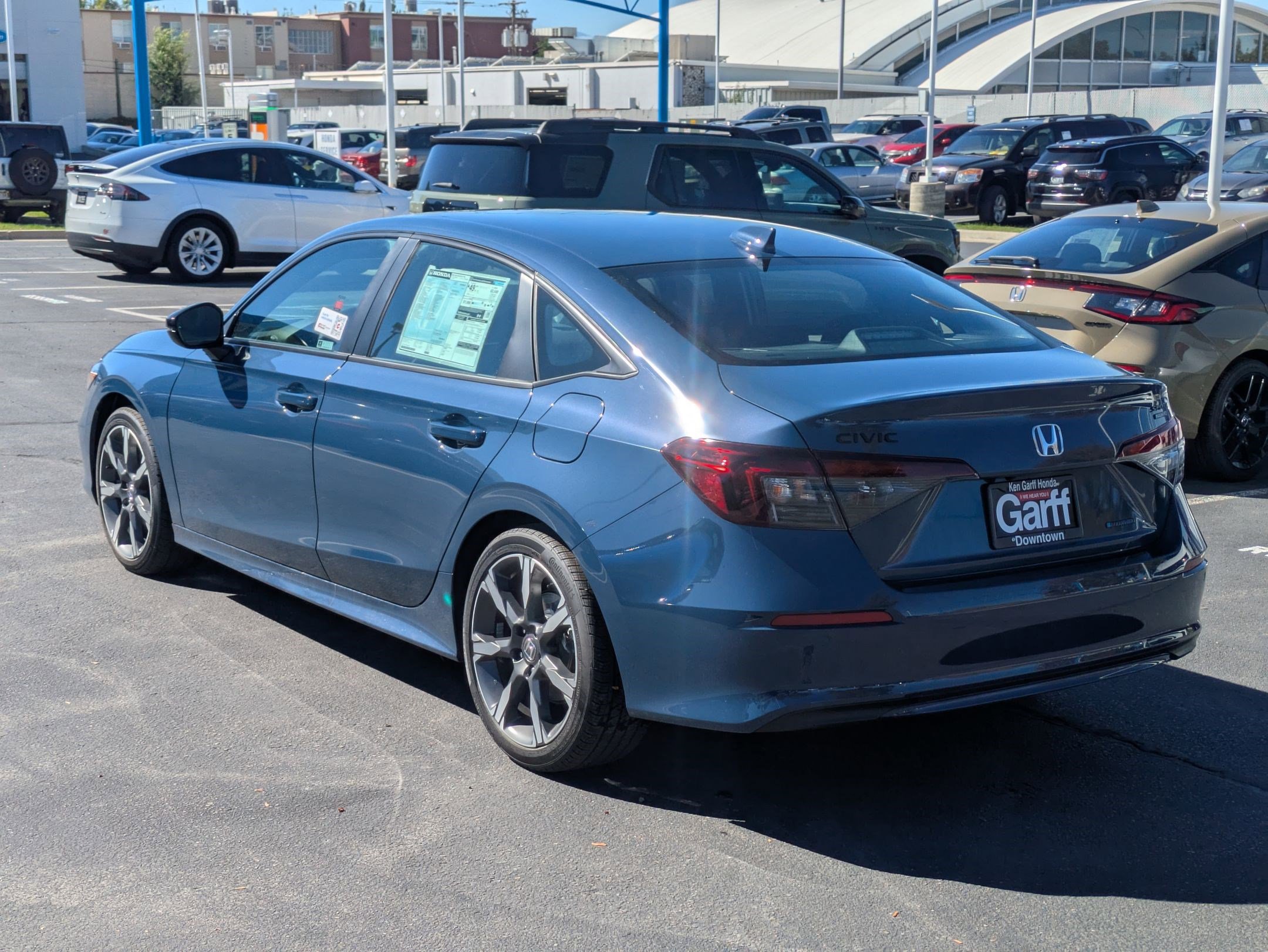 2026 Honda Civic Hybrid Sport Touring photo 5