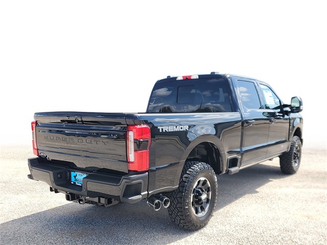 2026 Ford F-250 Platinum photo 4
