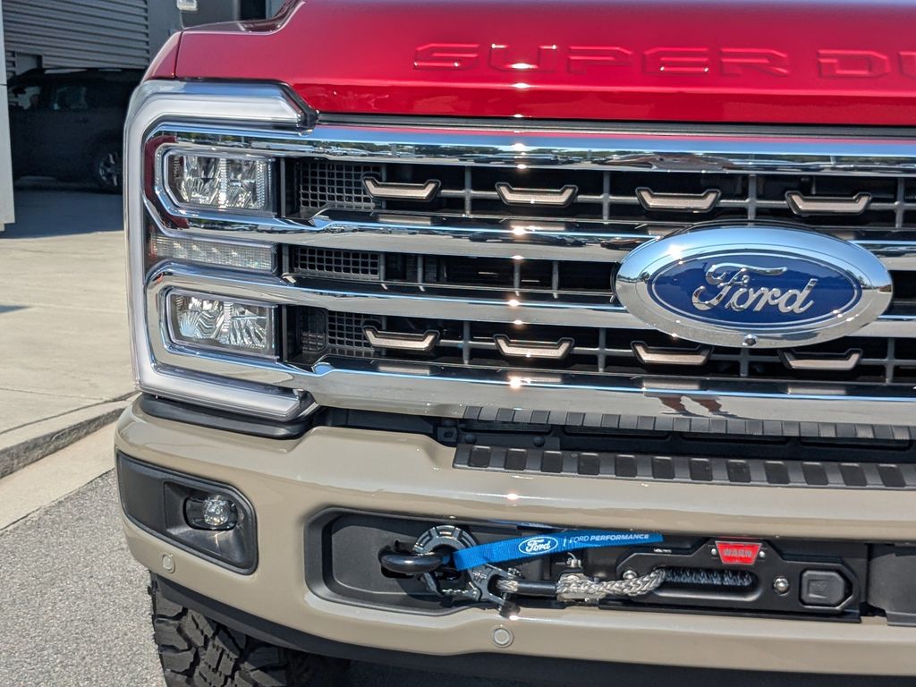 2026 Ford F-350 King Ranch photo 10