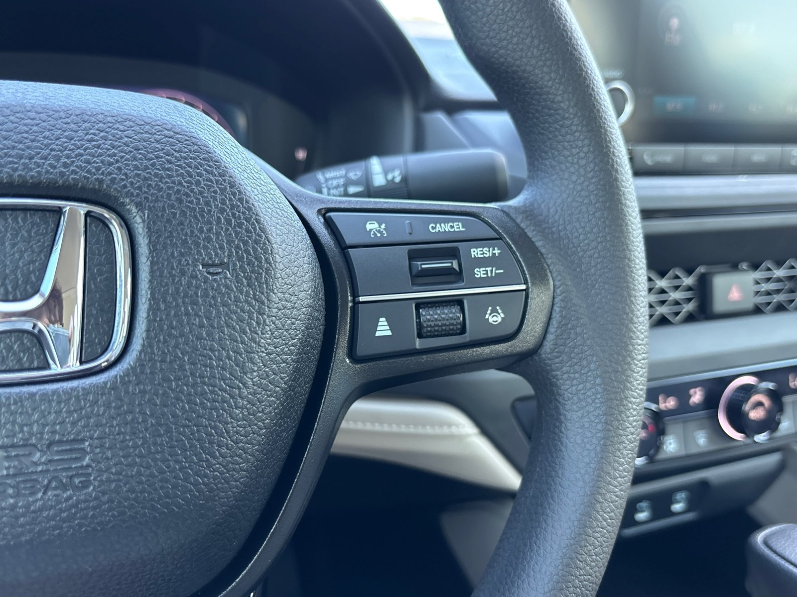 2025 Honda Accord SE photo 13