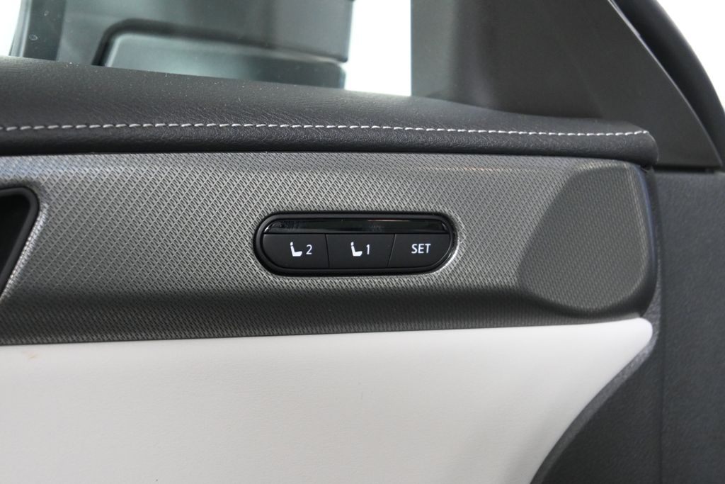 2026 Infiniti QX60 Luxe AWD photo 23
