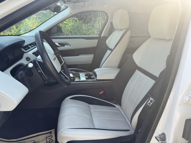 2022 Land Rover Range Rover Velar S photo 12
