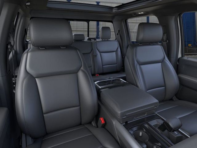2025 Ford F-150 XLT photo 10