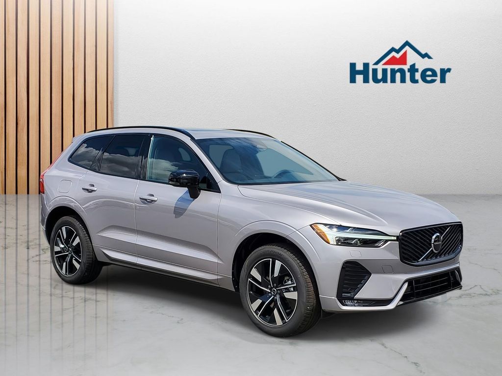 2026 Volvo XC60 Core