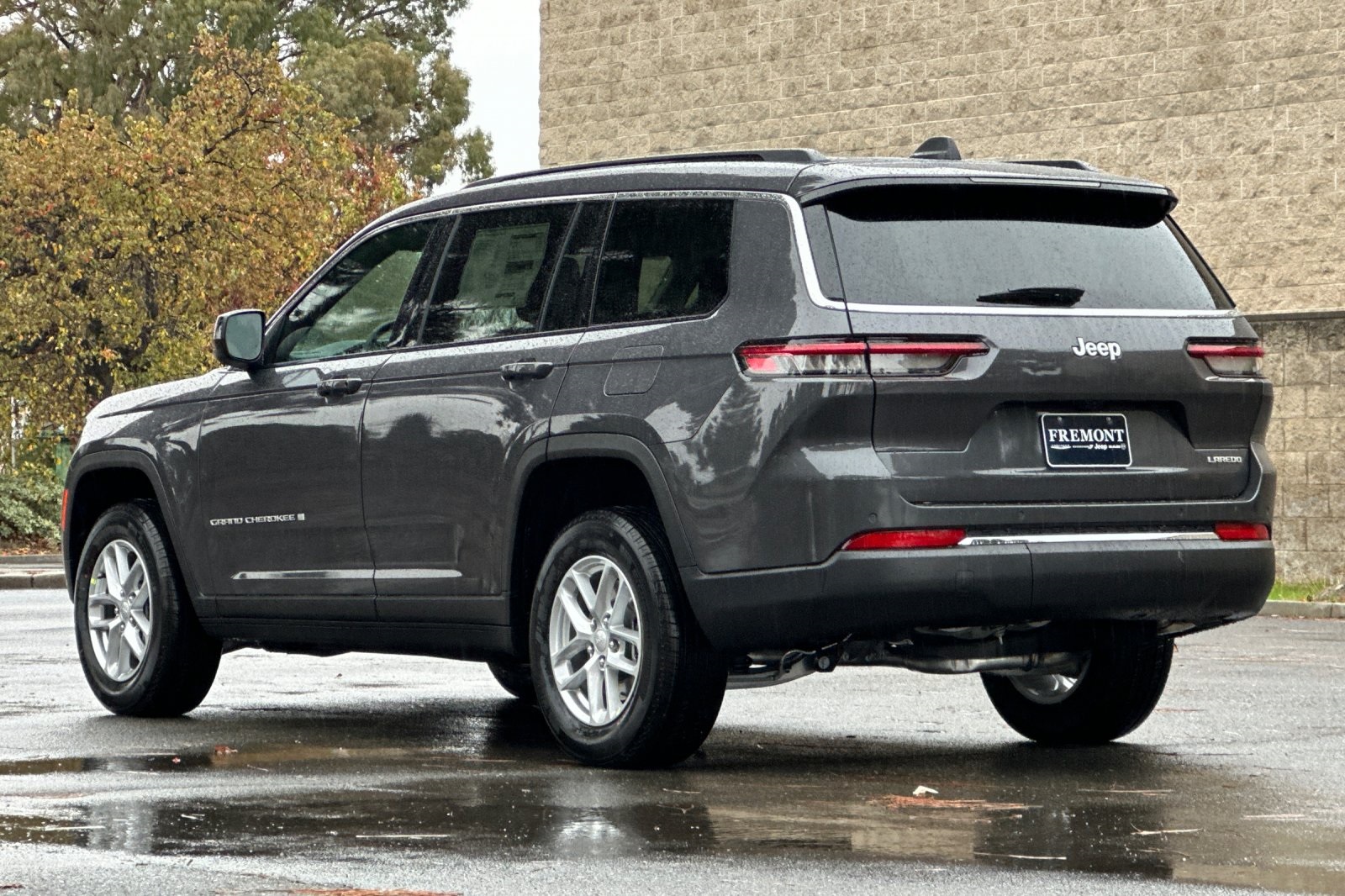 2025 Jeep Grand Cherokee Laredo X photo 5