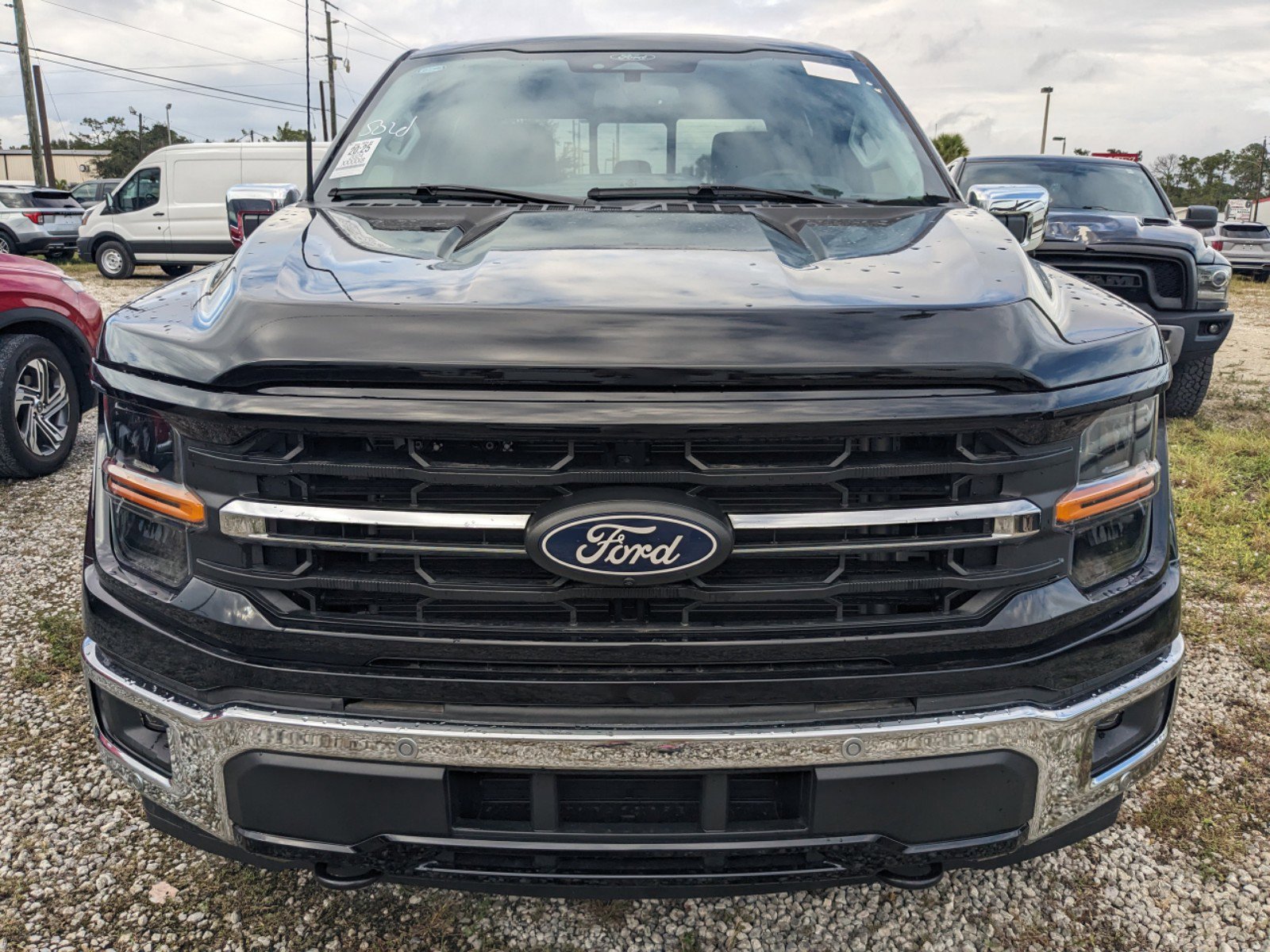 2024 Ford F-150 XLT photo 4