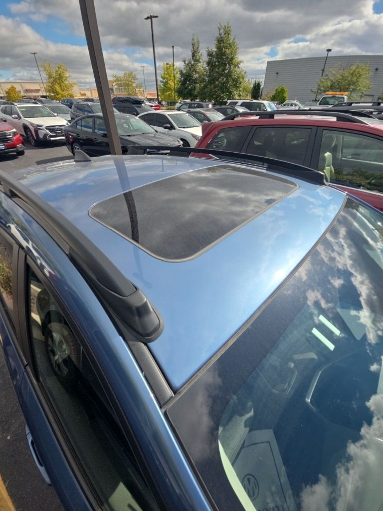 2024 Subaru Crosstrek Premium photo 4