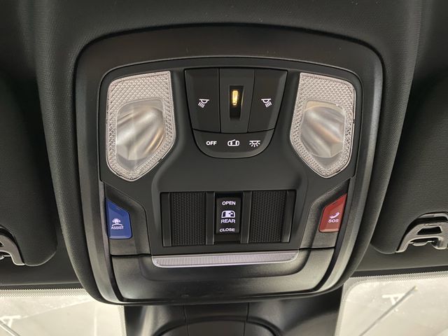 2025 Ram 2500 Big Horn photo 25