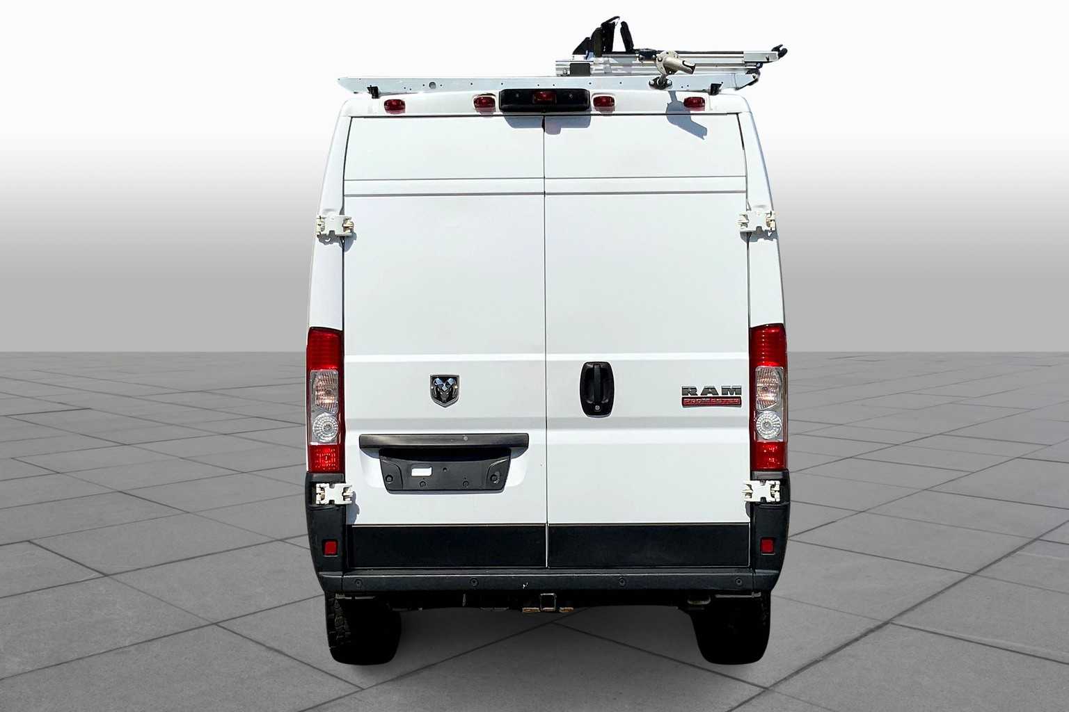 2021 Ram ProMaster 2500 photo 4