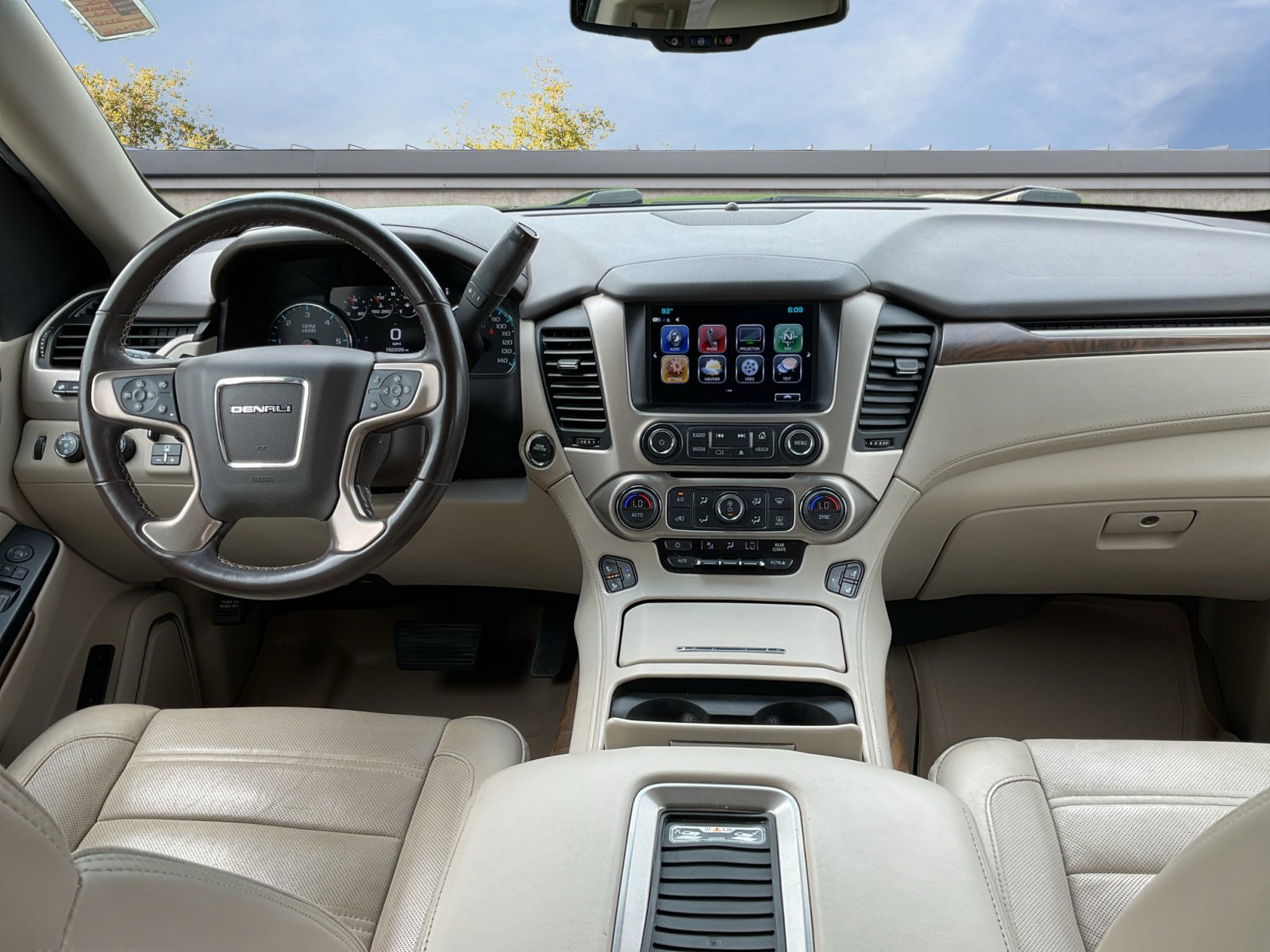 2019 Gmc Yukon XL Denali photo 6