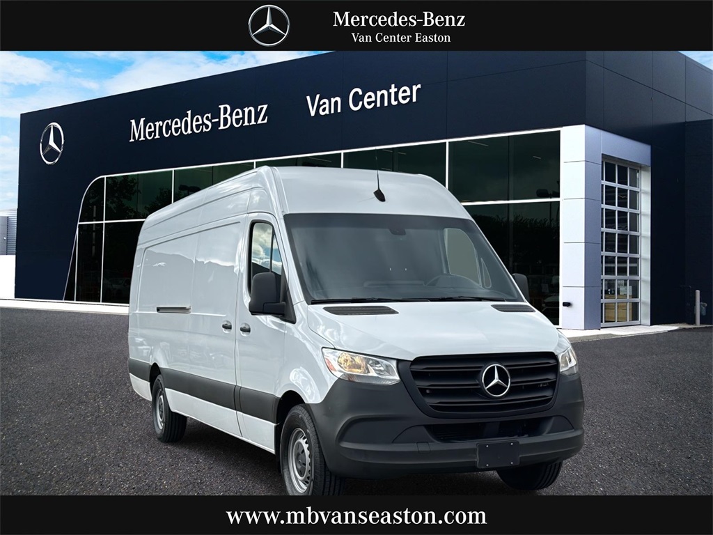 2021 Mercedes-Benz Sprinter Cargo Van Base's photo