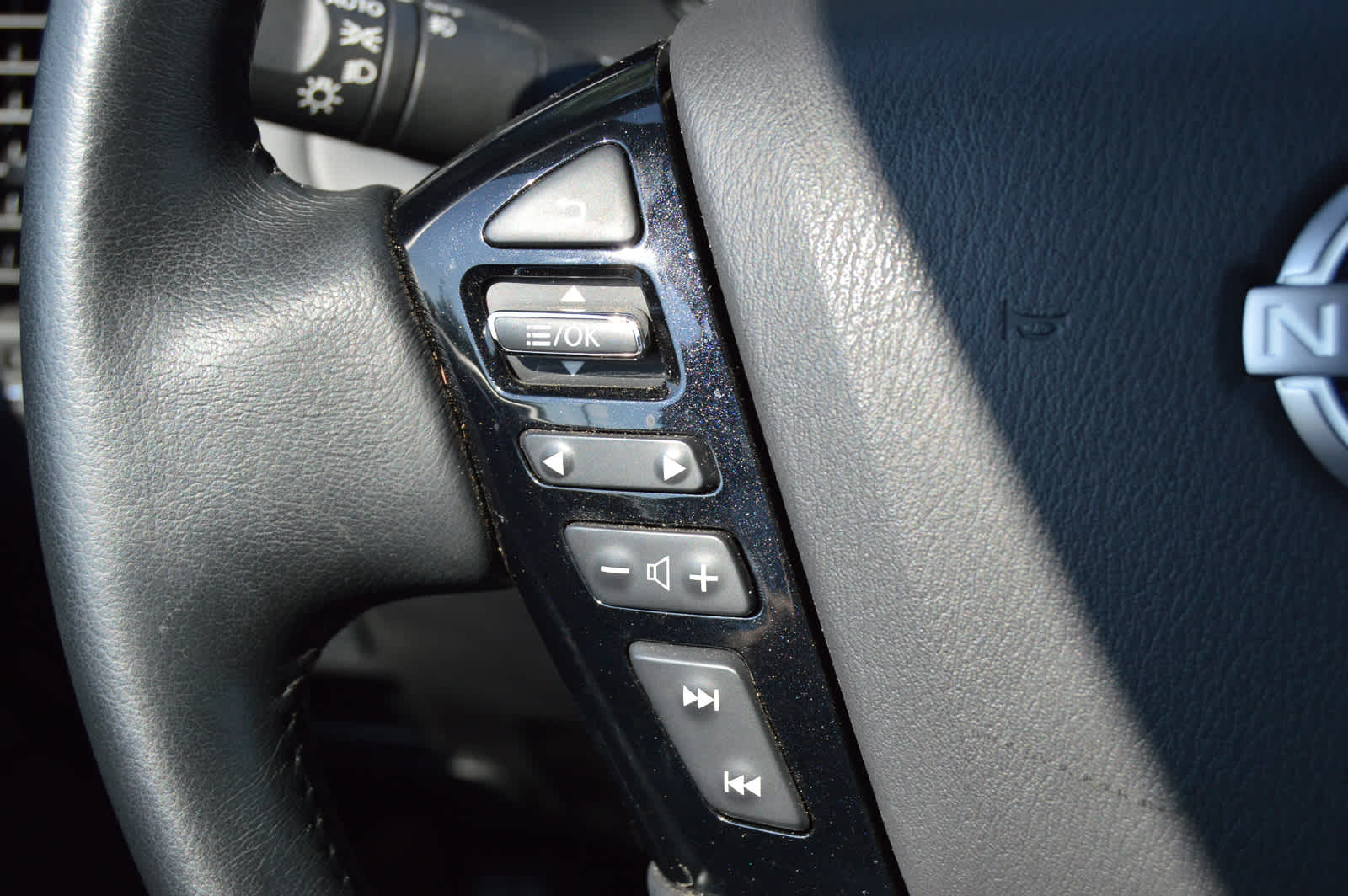2024 Nissan Armada SV photo 20