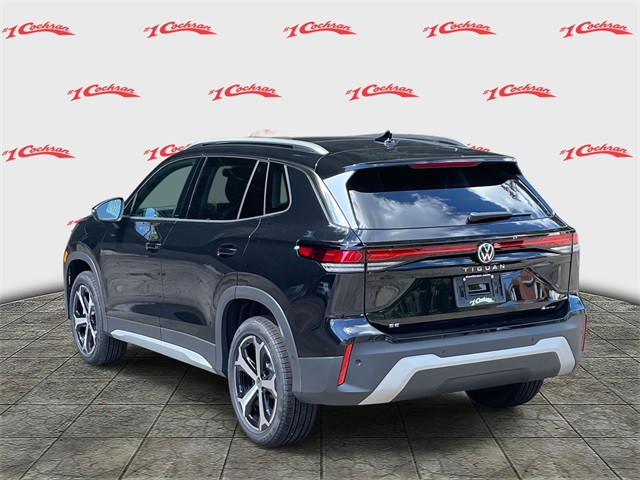 2025 Volkswagen Tiguan SE photo 4